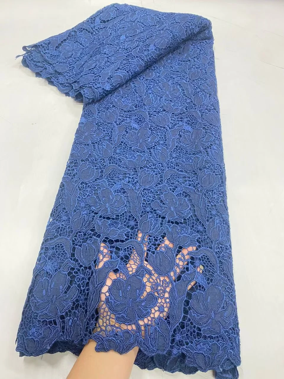 

2026 High Quality African Nigerian Tulle Lace Fabric Embroidery Party Dress Sequins French Guipure Fabric For Sewing 5 Yards