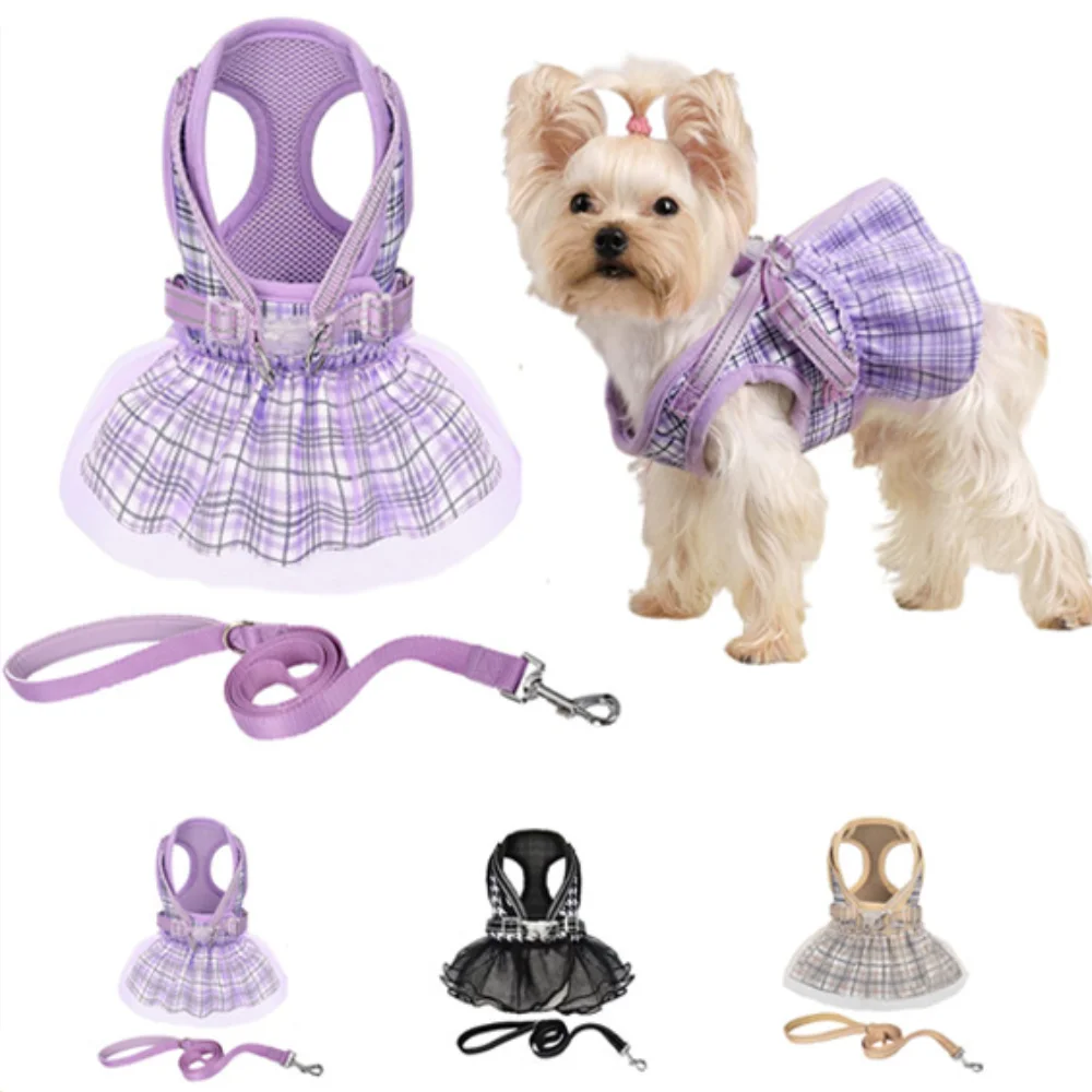 

Adorable Dog Harness Dress Set: Perfect for Your Fashionable Furry Friend