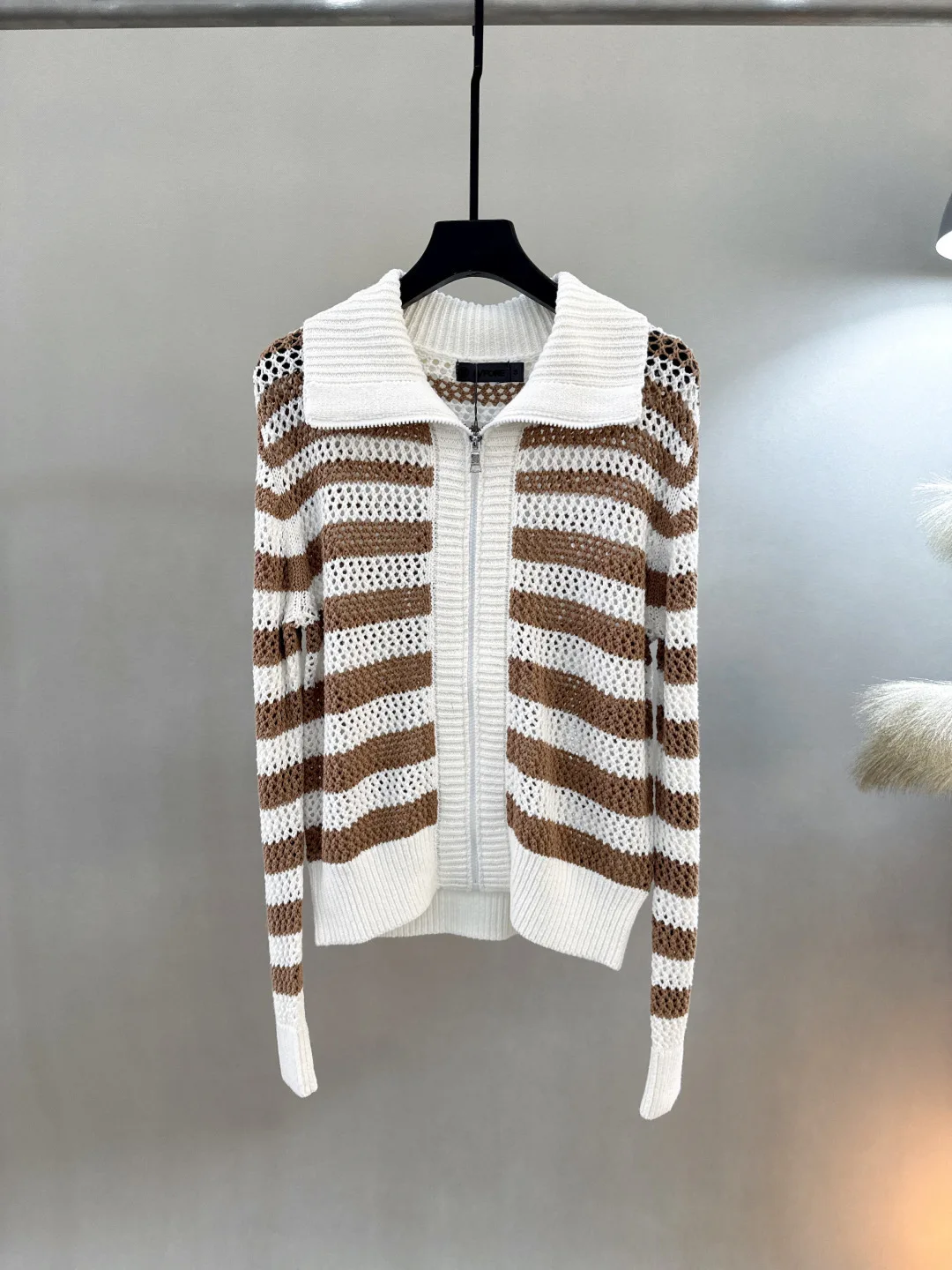Ladies Chic Striped Lapel Knitted Blouse Niche Stylish Collar Design Elegant All-match Daily Commute Sweater Top