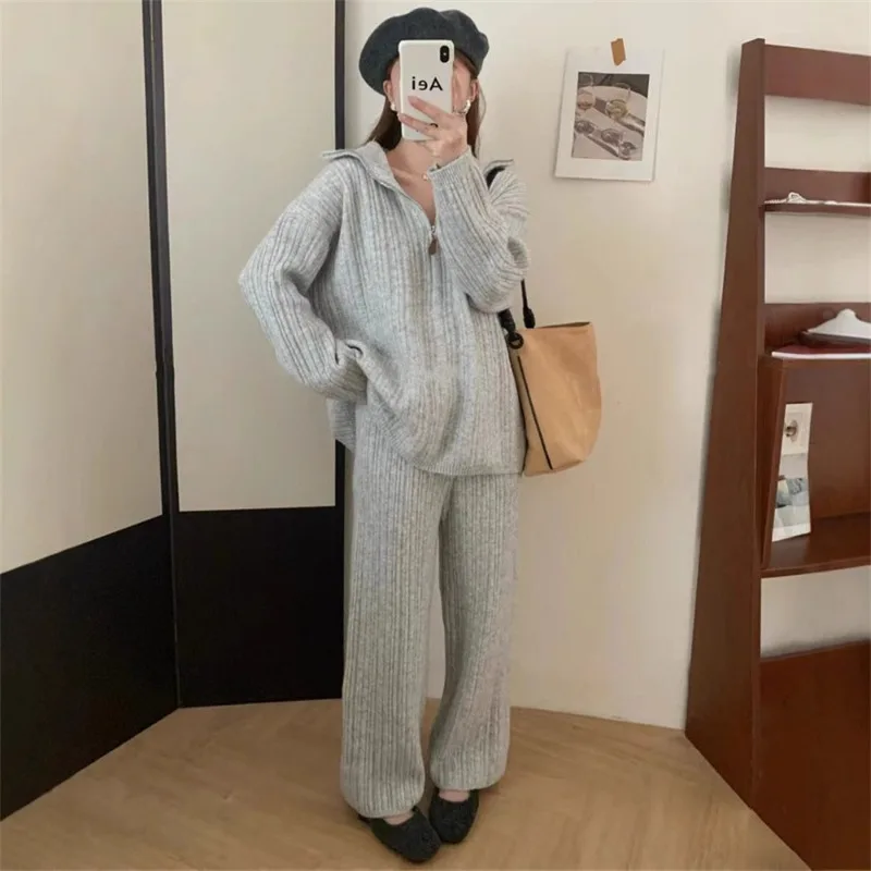 

A Set of Clothes Semi-zipper Casual Pullover Knitted Top Women's Loose Wide-leg Pants Two-piece Set Autumn and Winter New Suit