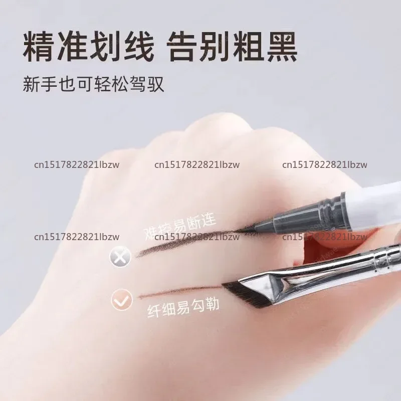 Oblique Eyeliner Brush Flat Sickle Makeup Brush Novice Draw Eyeliner Down to Soft Hair Portable