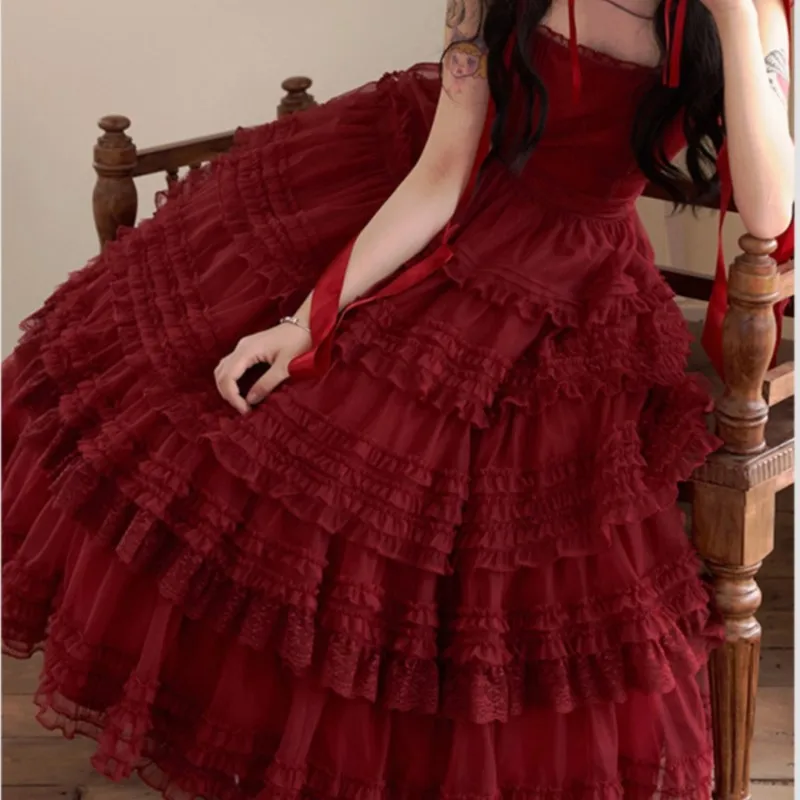 New Long Dress Look at Style French Temperament Red Puffy Suspender