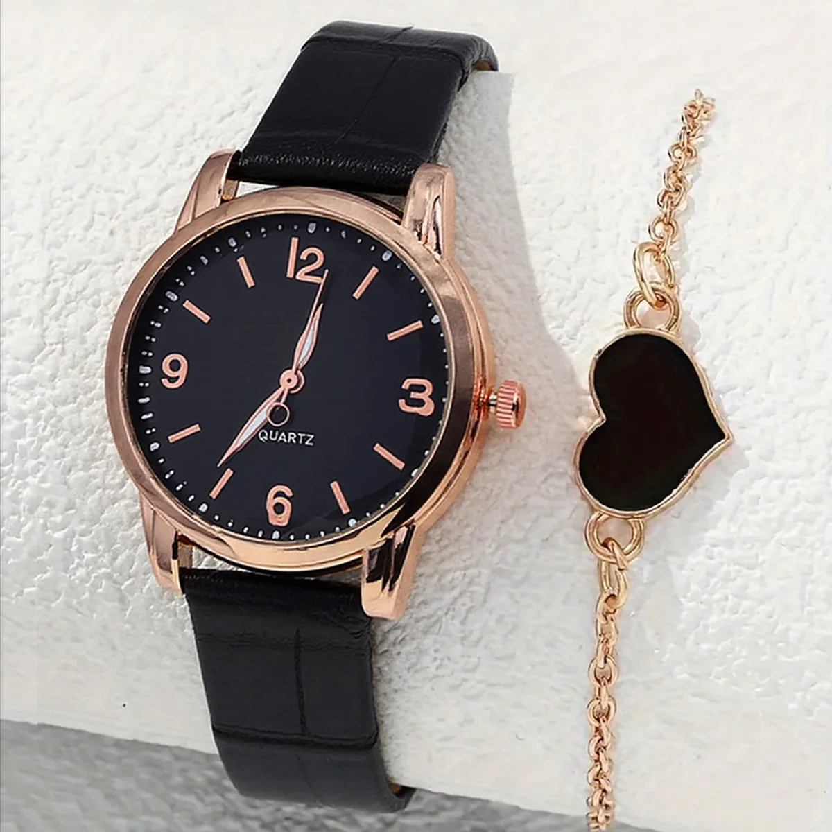 مجموعة أساور كوارتز نسائية عصرية وبسيطة وعصرية بحزام جلدي لهدايا عيد الميلاد وعيد الشكر