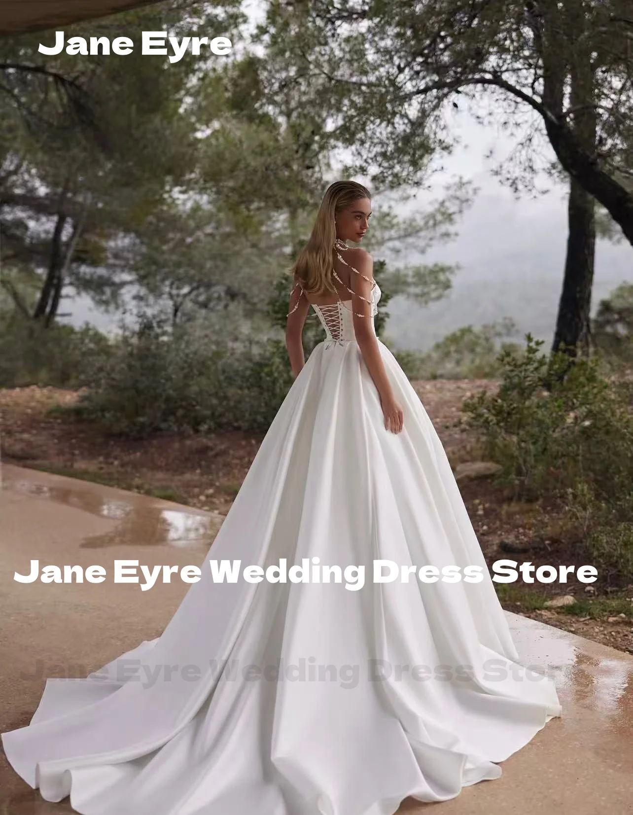 Jane Eyre Neckholder-Perlen-Brautkleid, trägerlos, mit Falten, Braut-Abschlussballkleid, ärmellos, bodenlang, elegantes Brautkleid, individuell gestaltet