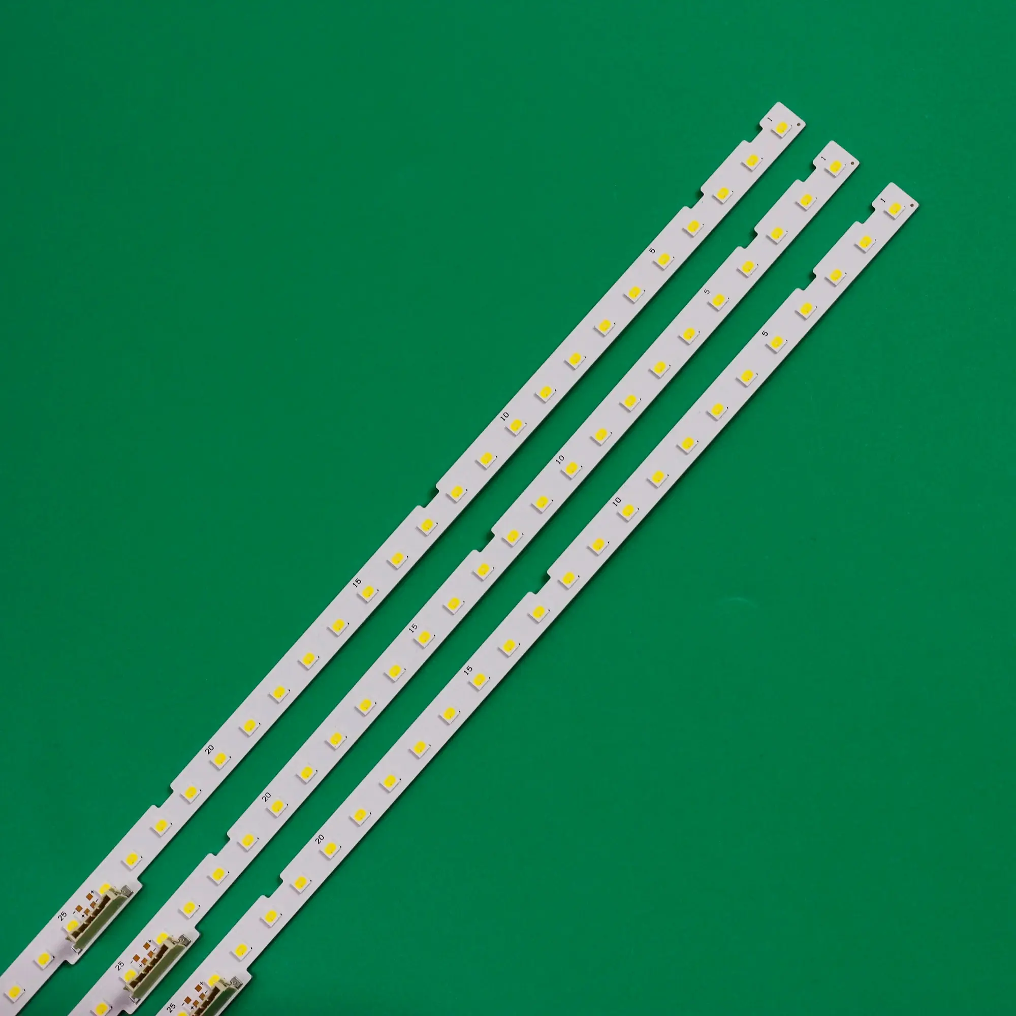 LED الخلفية ل UE75RU7200 UE75RU7099 UN75NU6950 UN75NU7050 UN75NU7100 UE75RU7090 UN75NU710DF UN75NU7200 UN75RU7100