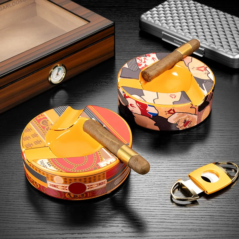 Large Caliber Ceramic Cigar Ashtray, 3 Cigar Slots Smoke Trough, Decorative Pattern with Anti-Slip Base, Cigar Smoking Ornament