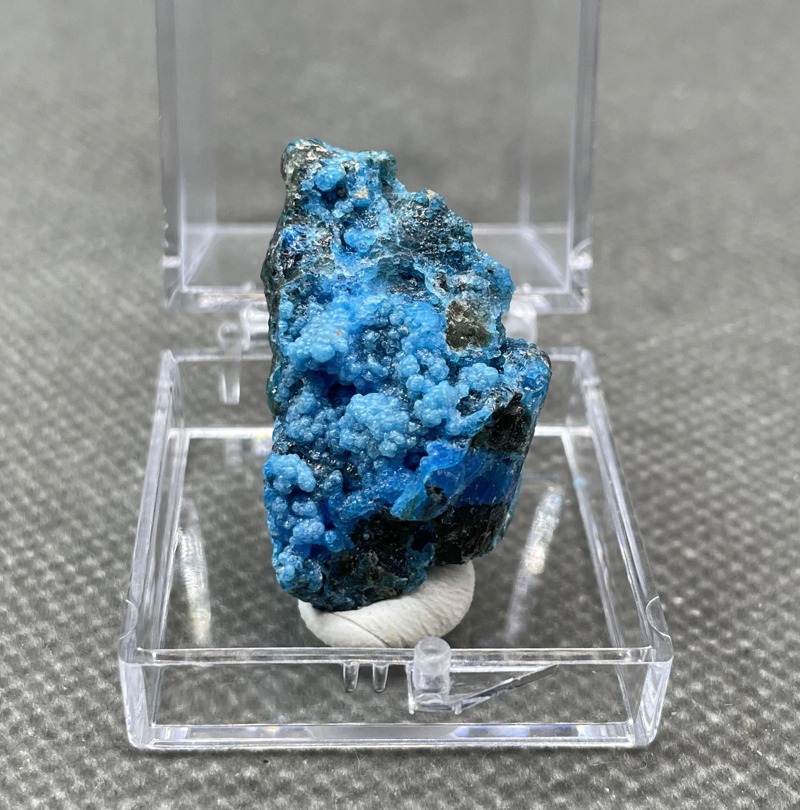 

NEW! 100% natural blue gibbsite mineral specimen stones and crystals healing crystals box size 3.4cm