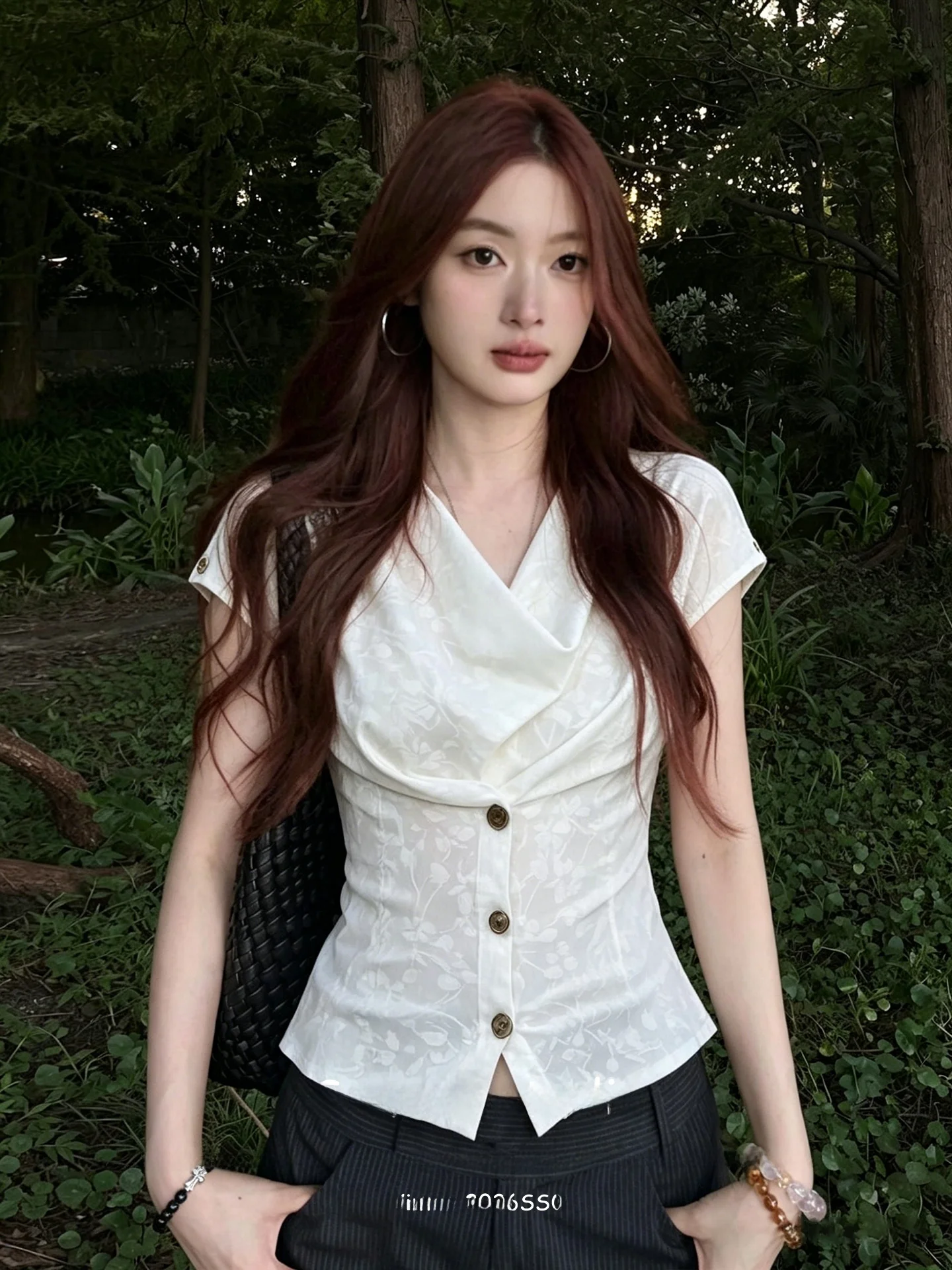 

Korean Style Knitted Short Sleeve T-Shirt Women's Summer Slimming Waist Design Tie Belted Top Soft Comfortable Breathable
