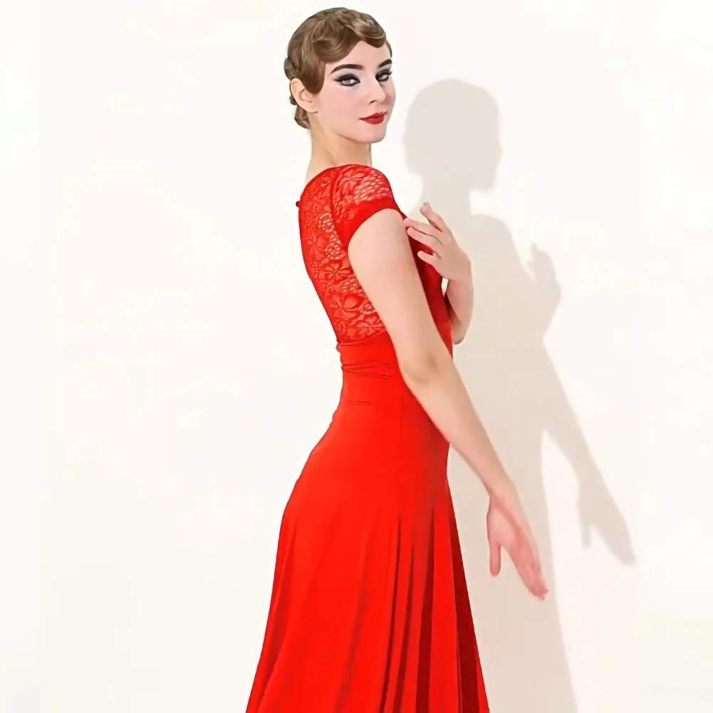 Abito da pratica Valzer Abito da competizione per sala da ballo Rosso Abbigliamento da palcoscenico Abito da ballo standard Concorso Girocollo Nero