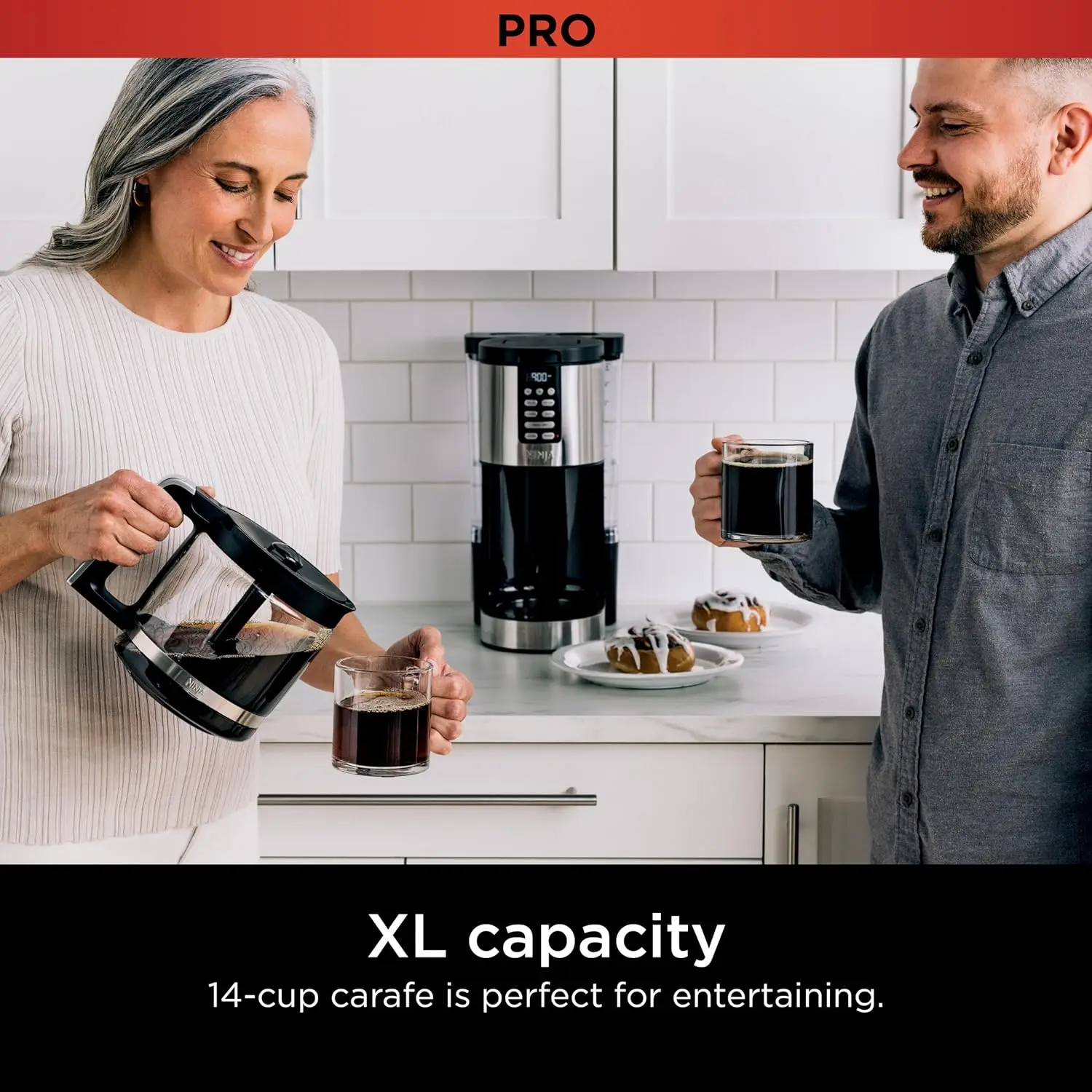 

Программируемая кофеварка XL Pro на 14 чашек с постоянным фильтром, 2 стиля заваривания Classic & Rich, 4 программы Small Batch, задержка