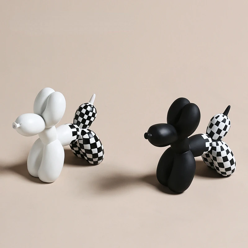 

Modern minimalist black and white checkerboard balloon dog resin decoration home soft decoration living room decoration