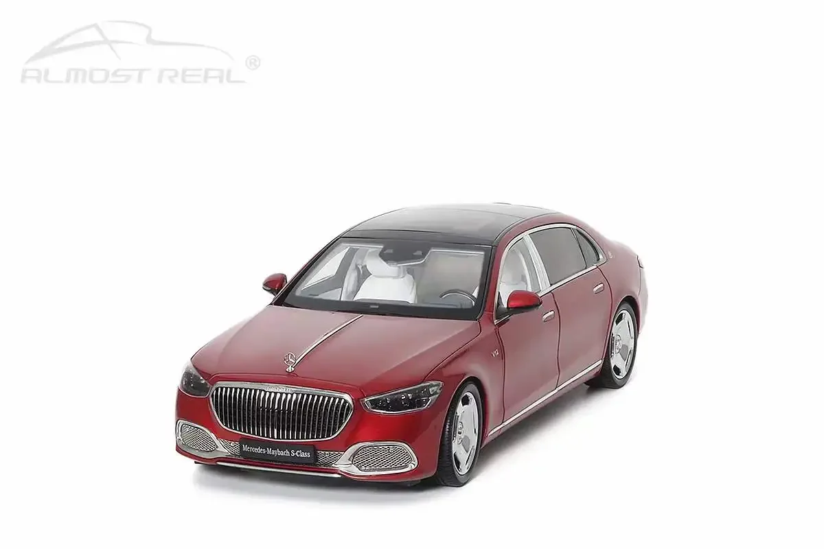 Mercedes Maybach S-Class modelo de carro de porta aberta fundido, coleção de ornamentos, brinquedos de meninos, presentes de férias infantis, 1:18