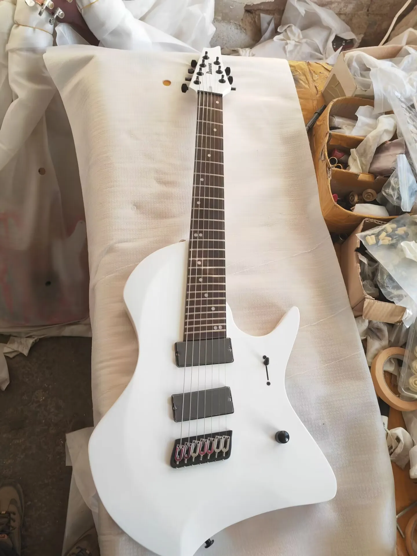 Custom 7 String Fanned Fret Electric Guitar 24 Fets White Body Professional Guitar