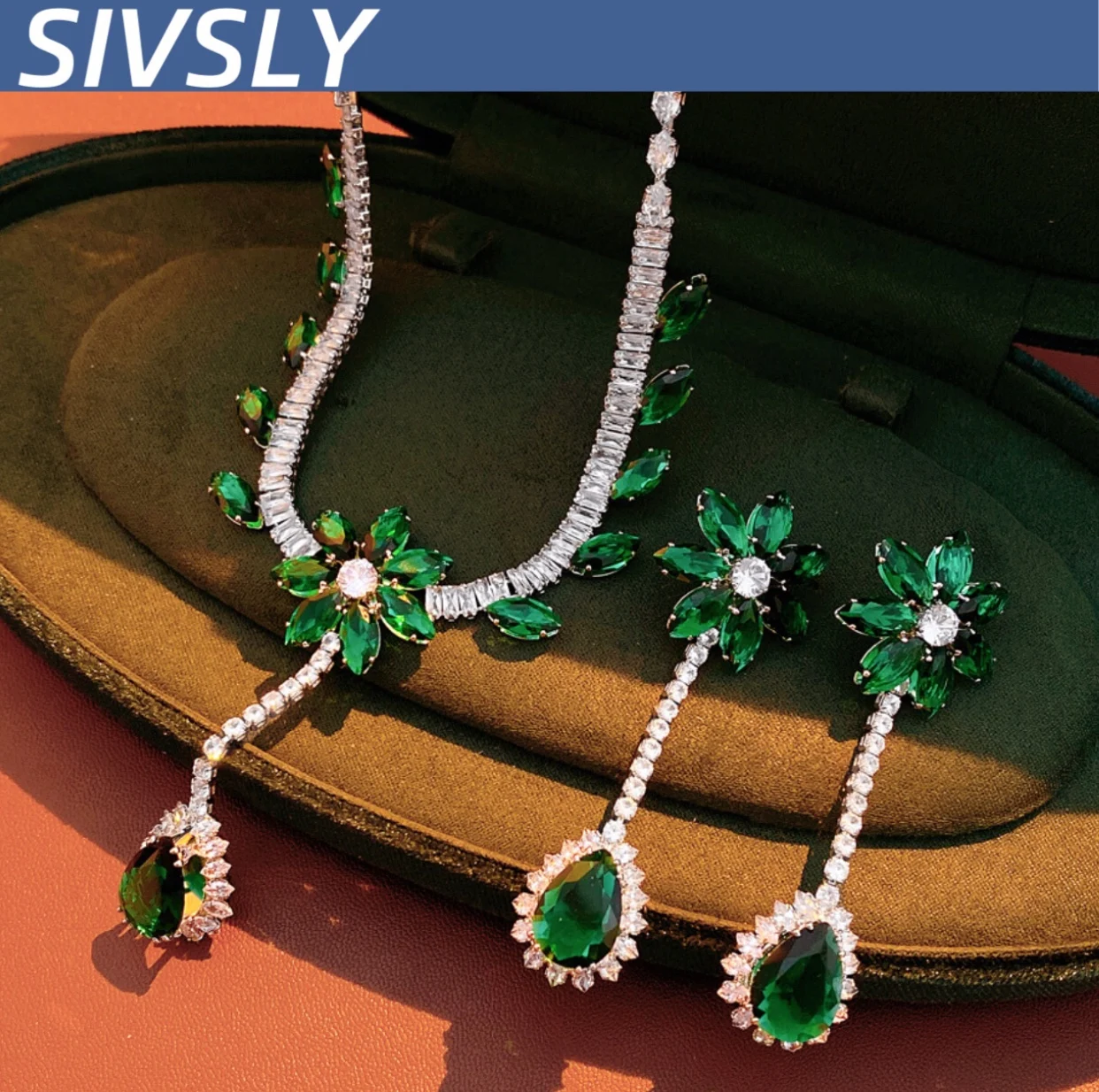 

[Elegant] Heavy Industry Zircon Flower Jewelry Set, Luxurious, High-end, Delicate, Exaggerated Earrings, Fashionable, Elegant