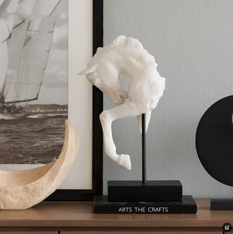American Antique Resin Base Horse Head Statue Decoration Item Home Livingroom Furnishing Ornaments Study Office Desk Accessories