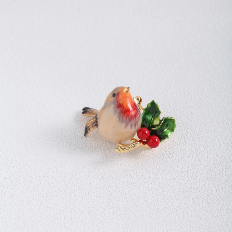 

Fashion Palace Style Handmade Drip Oil Cute 3D Redbreast Bird Red Cherry Corsage Green Leaf Brooch Creative Jewelry for Women