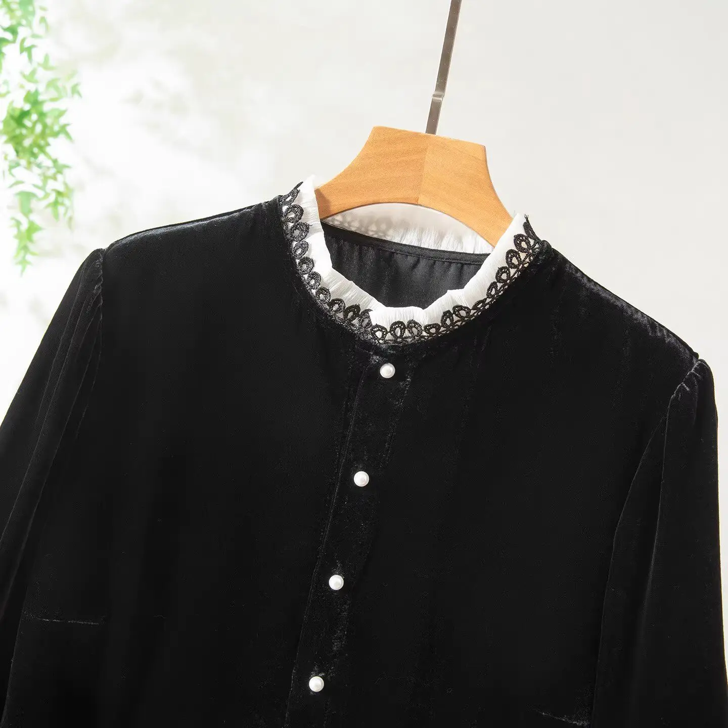 

Winsleter-Bottom 100%Real Silk Elegant Velvet Shirt, Ruffled Long Sleeve, Women French Retro Loose Blouse, 2026 Spring T63836CC