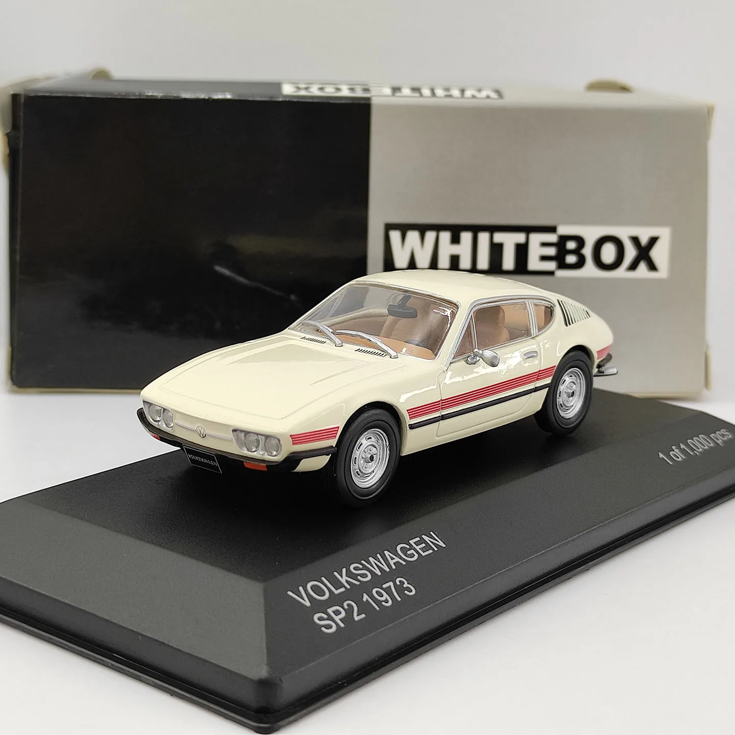 modele-de-voiture-en-alliage-miniature-whitebox-a-l'echelle-1-43-vw-sp2-1973