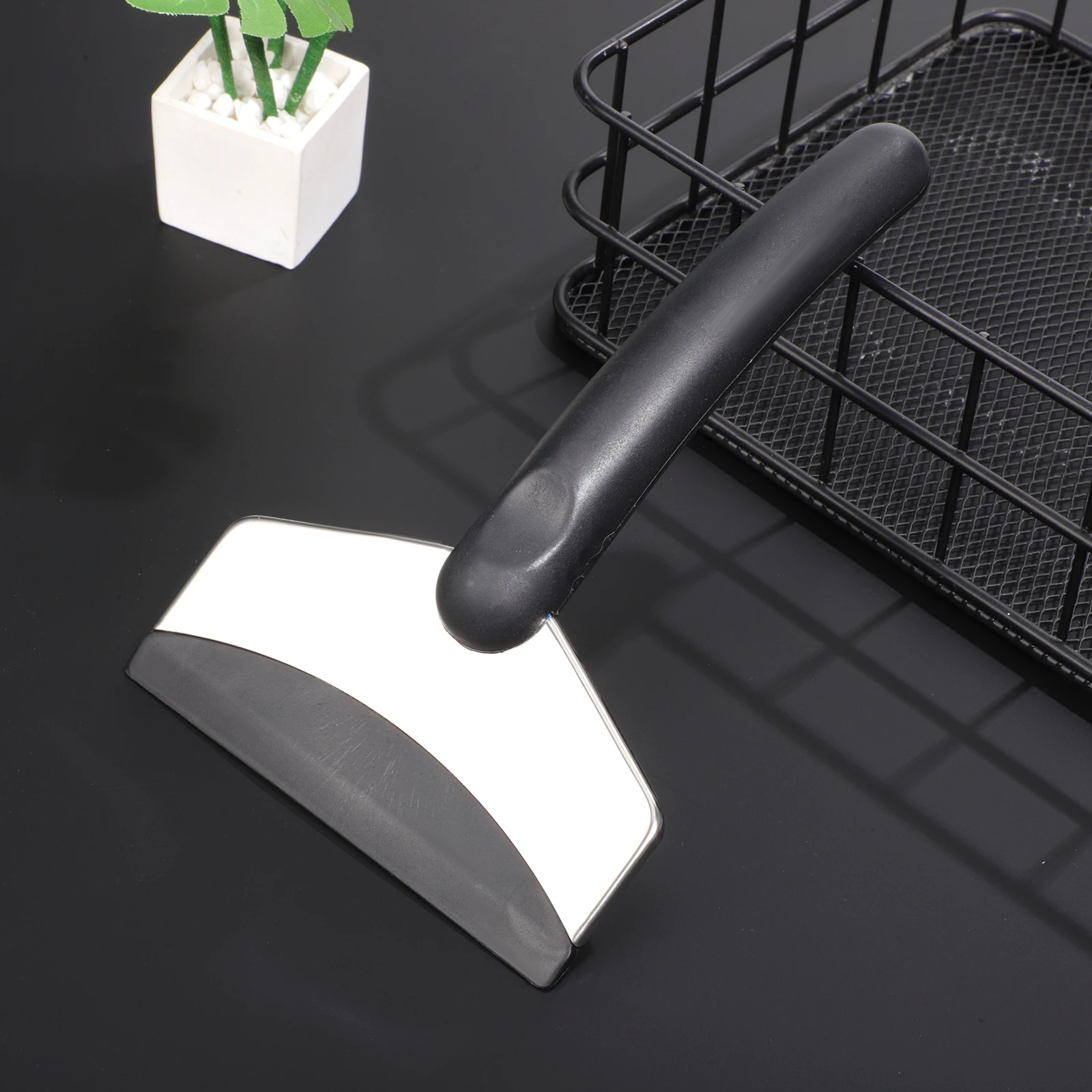 Pá para carro preto 18*11cm de aço inoxidável pá de gelo automática raspador de gelo ferramenta de remoção de neve de veículo automático alça abs