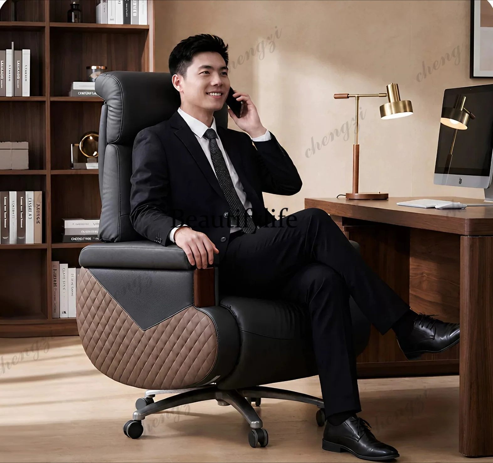 Leather massage boss chair office electric ventilation heating computer chair high-end business comfortable office chair