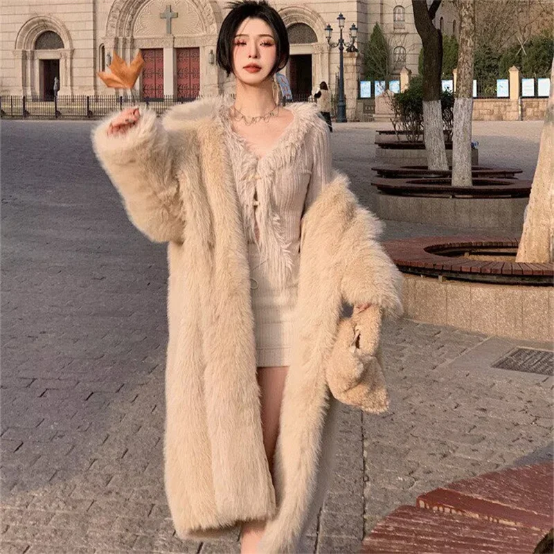 Internet Celebrity Long Faux Fur Coat for Women's 2025 Autumn Winter Trend New Toka Multi-Color fur Warm Jacket With Cotton Clip