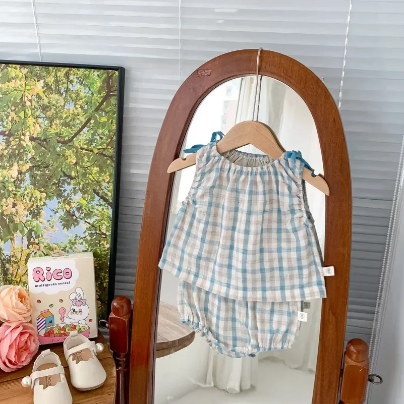 

0-24 Months Summer Baby Girls Clothes Set Plaid Baby Suit Shirt with Short Pants 2pcs New Baby Clothes