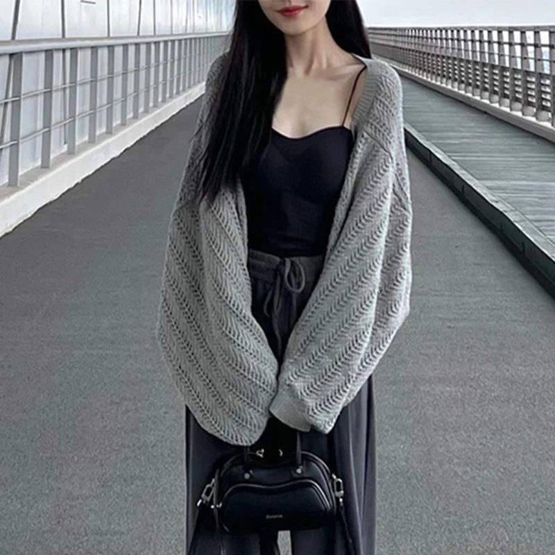 秋の新作Y2Kシュラッグロングスリーブカーディガン レディース 韓国ファッション ホローアウトニットコート 原宿系 ルーズ 軽量ショールトップス