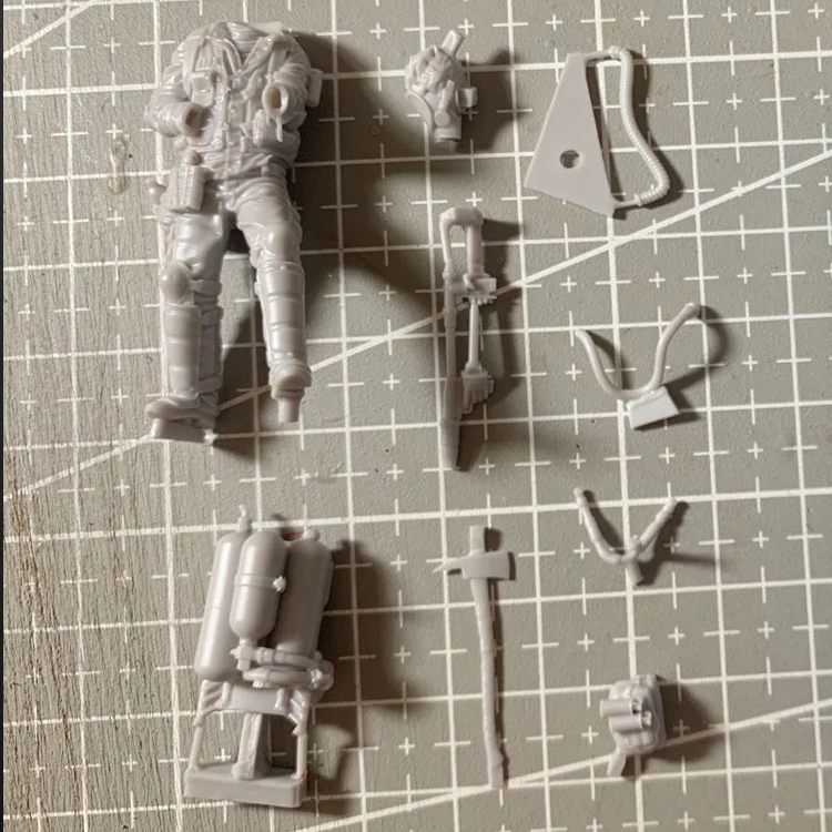 1:35 Scale Die-cast Resin Special Forces Soldier War Scene Model Resin Assembly Model Free Shipping