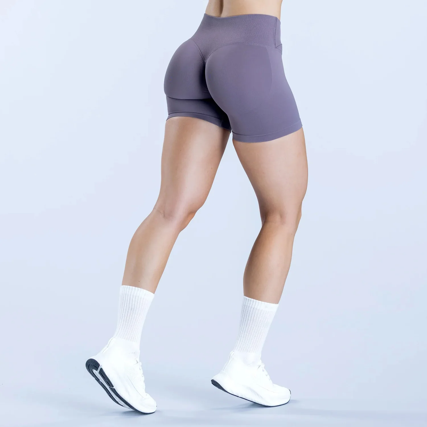 

Бесшовные матовые шорты для йоги — крест-накрест с поясом и рюшами для поднятия ягодиц, посадка с низкой посадкой