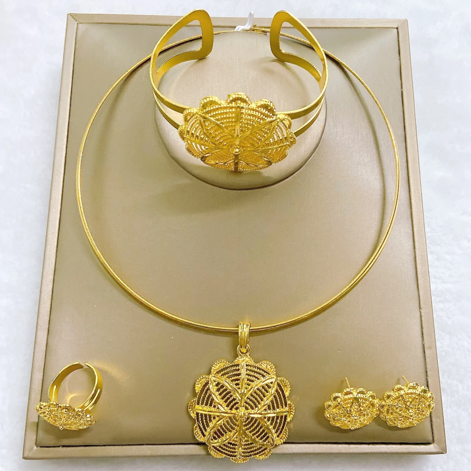 semplice-hotsale-scheletro-fiore-etiope-placcato-oro-gioielli-llaveros-collare-pulseras-pin-pendientes-tentacoli-anillo-4pc-set