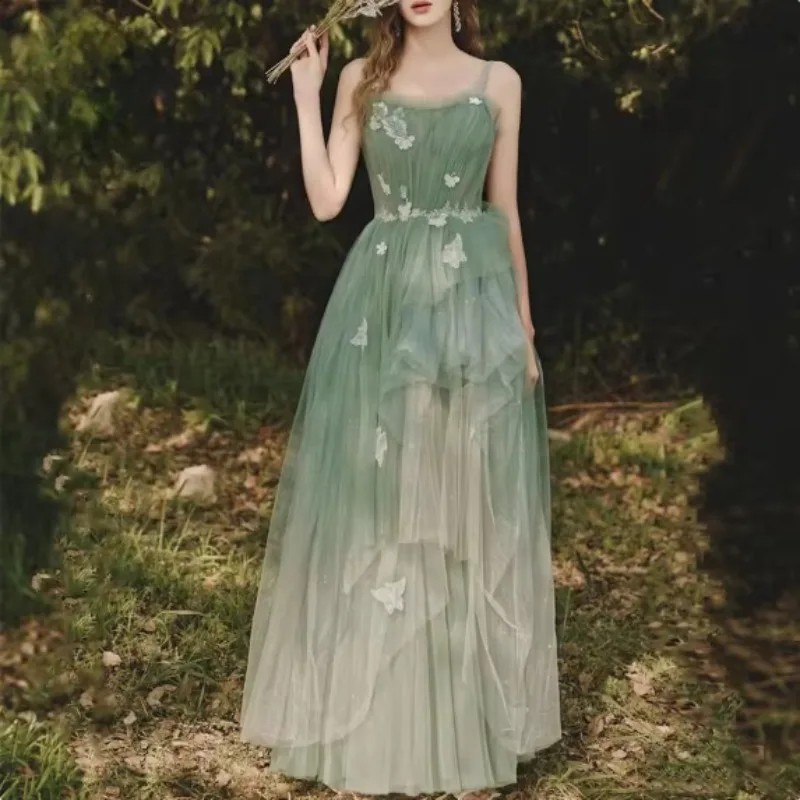 ミントグリーンのエレガントなパーティードレスウエディングドレスAラインメッシュスパゲッティストラップチュールロングVestidoウェディングパーティー卒業宴会ドレス