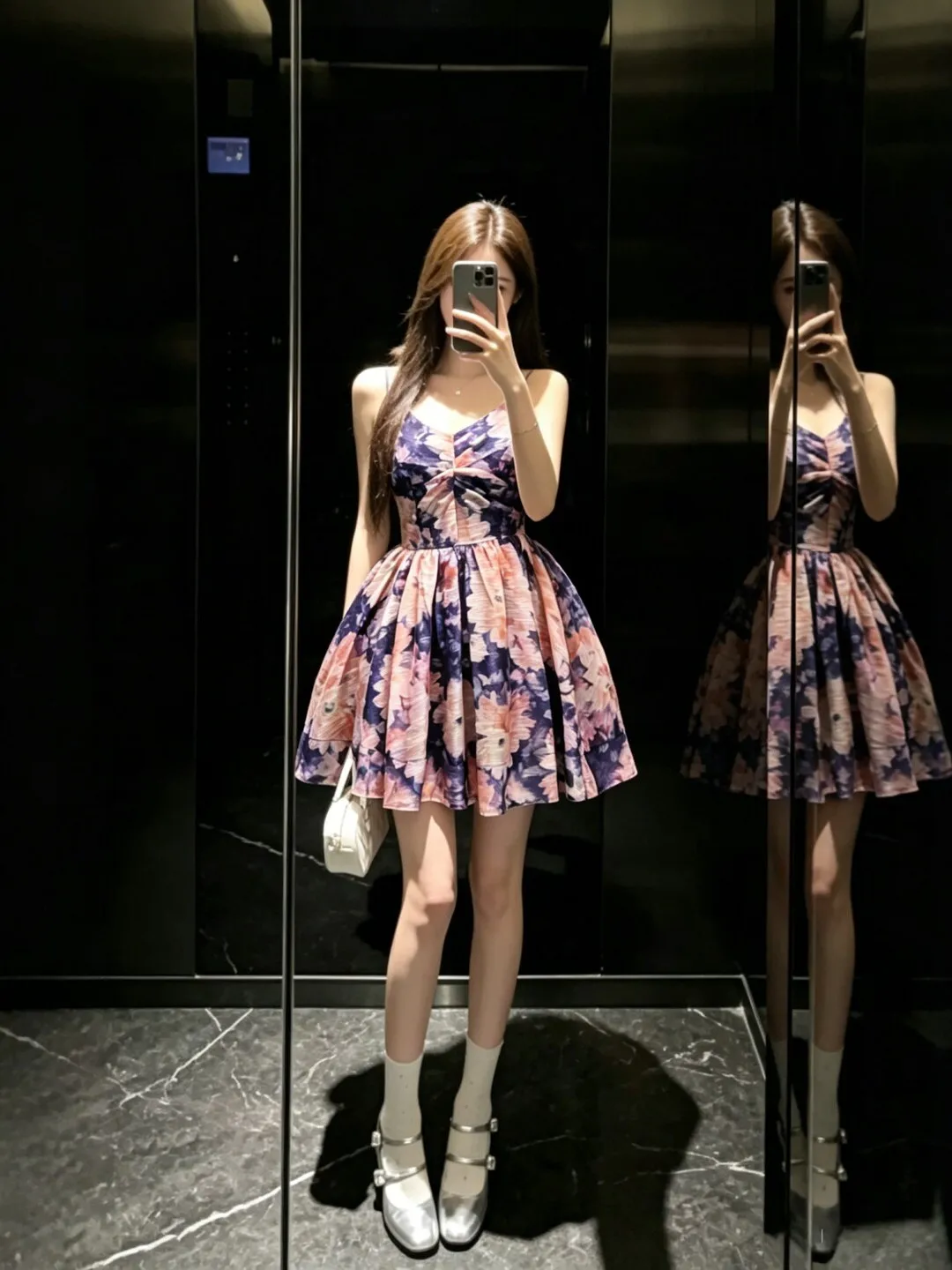

Retro Unique Beautiful Print Puffy Strap Short Skirt Waist Cinching Dress Miniature Summer Fashionable V-Neck Sleeveless Wome...