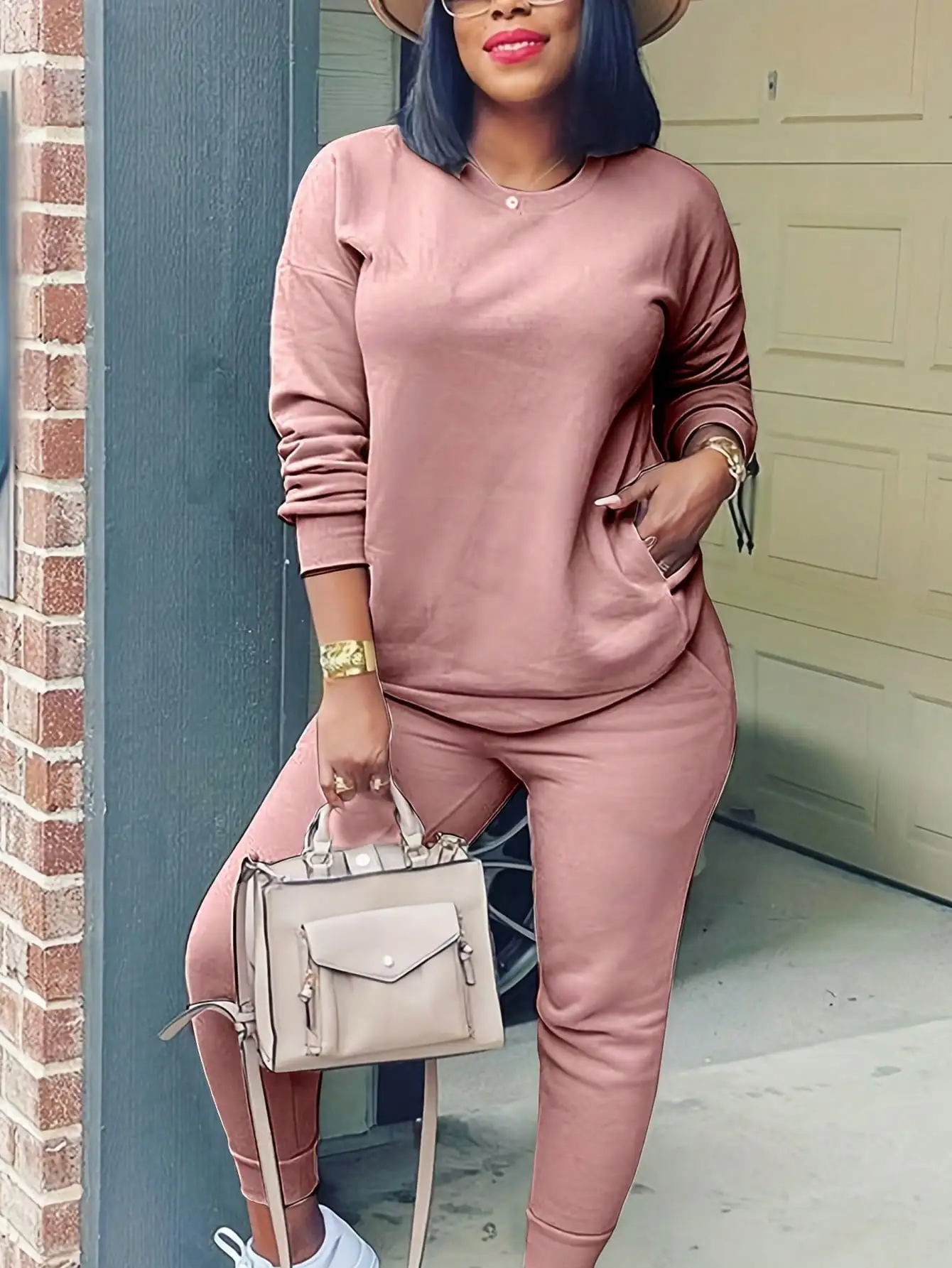 Women's Pink Velvet Lounge Set with Pockets, Long Sleeve Top & Jogger Pants for Casual Wear