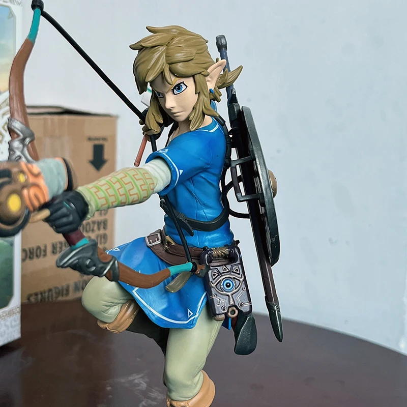 Anime Legend of Zelda Figure Breath of the Wild 733 413 Figure Link Zelda Master Sword Figure Figma 153 Sky Sword Model Gifts