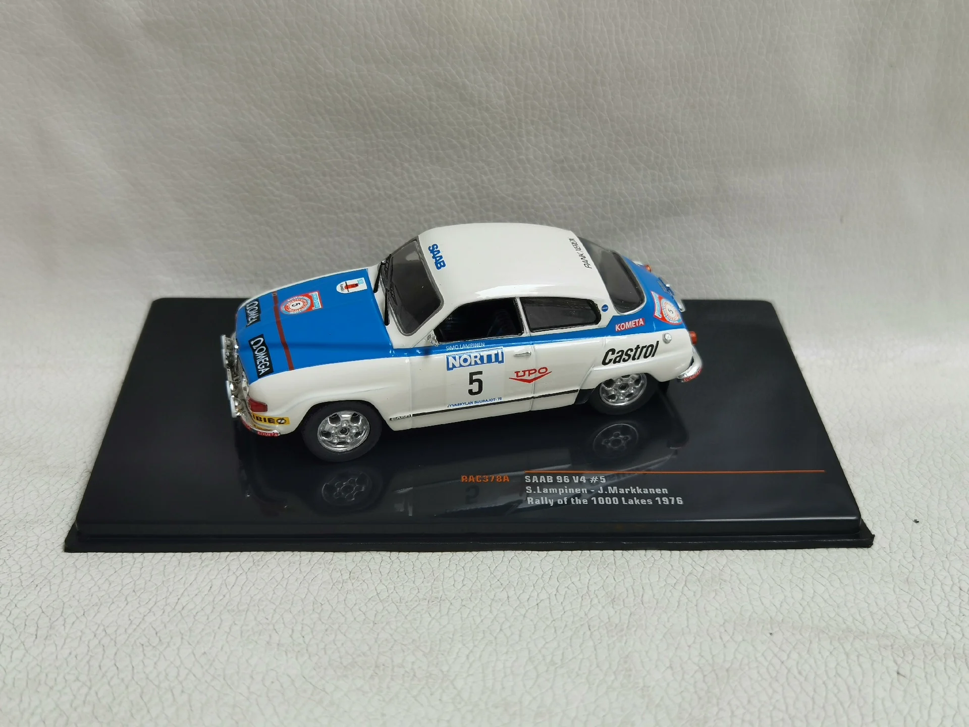 Druckguss IXO im Maßstab 1:43 SAAB yash # 5 1976 Saab Racing Legierung Automodell Sammlerspielzeug Geschenk Souvenir Display Ornament