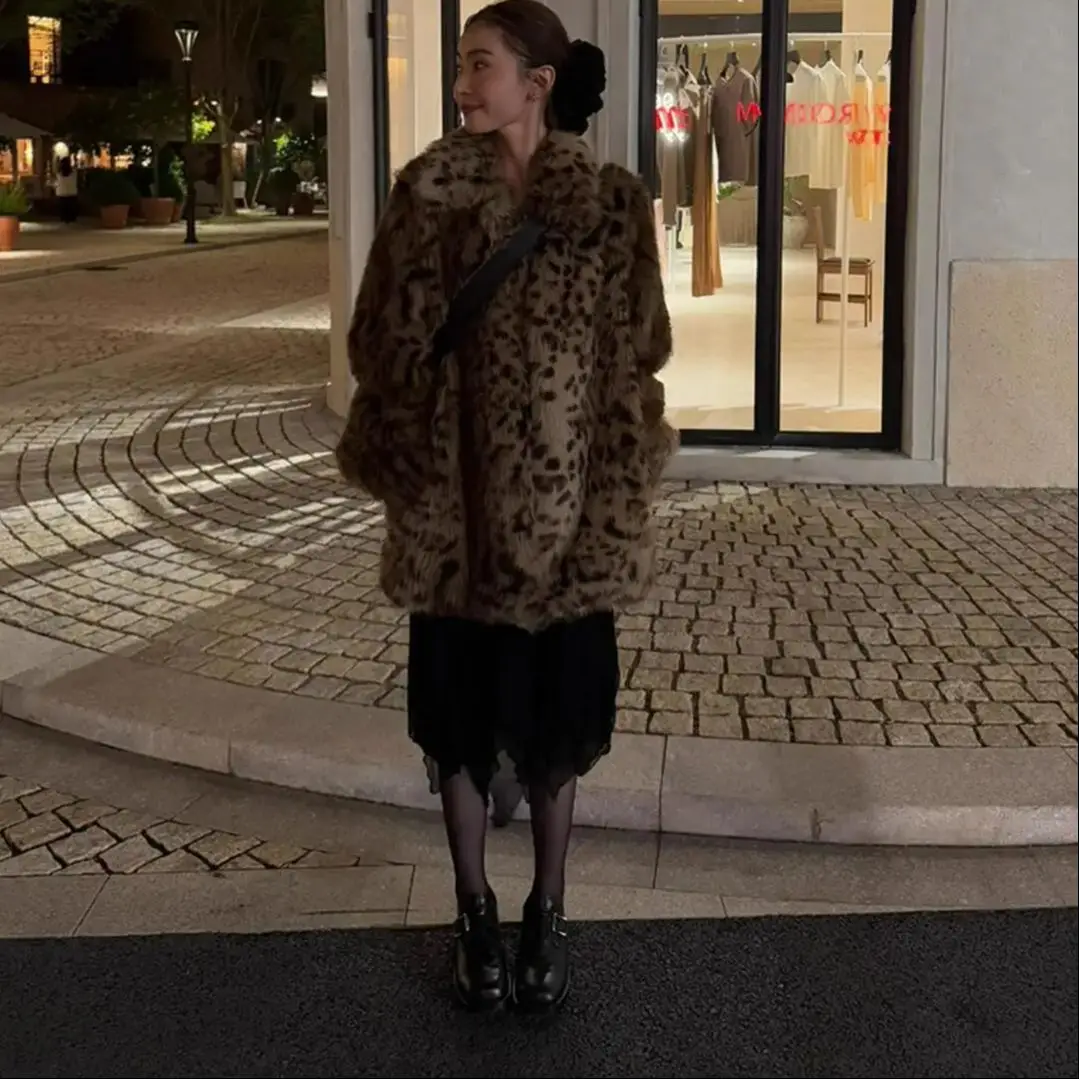 جديد الشتاء التلبيب طوق القهوة ليوبارد فو الفراء معطف طويل الأكمام أشعث المرأة سترة دافئة لينة فروي ملابس خارجية فضفاضة