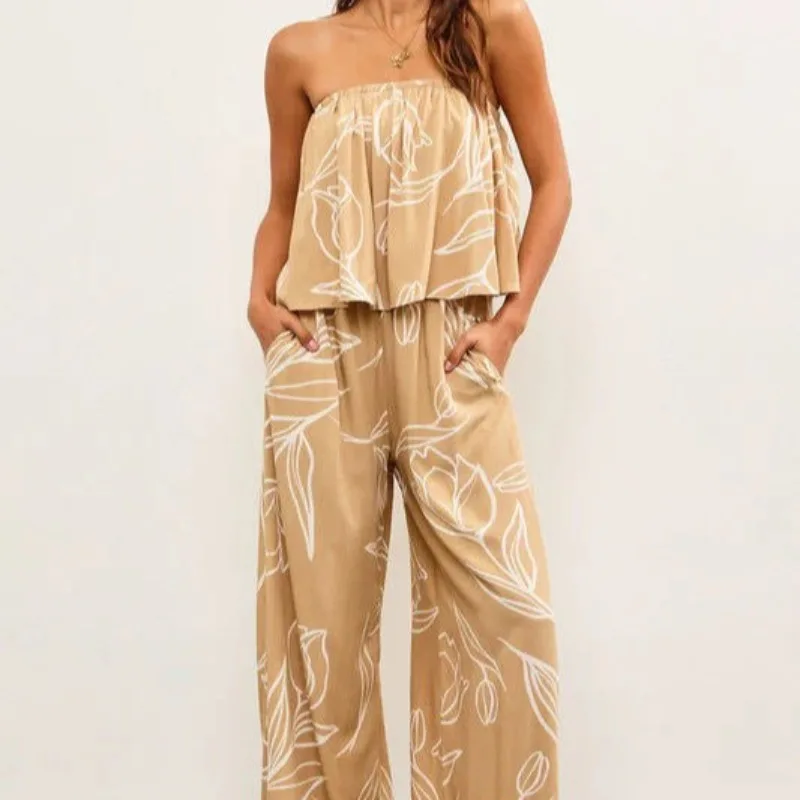 

Новая летняя женская одежда 2026: Элегантный костюм с 3D цветочным узором и эффектом теней