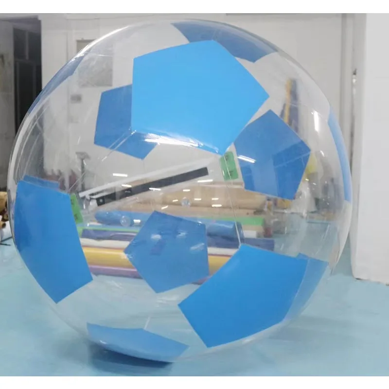 인플레이터블 워터 볼 - 인간이 안에 들어가서 떠다니는 장난감