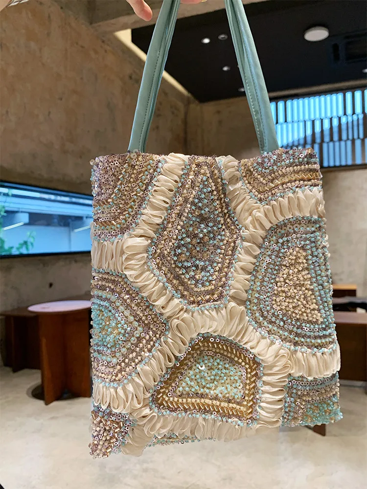 

Retro Embroidery Sequined Handbag Women's 2026 Spring and Summer New Handbag Tote Small Square Bag for Women