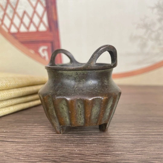 

Incense Burner Cupola Ear Three-legged Copper Pumpkin Pattern Binaural Chan Animal statues decoration