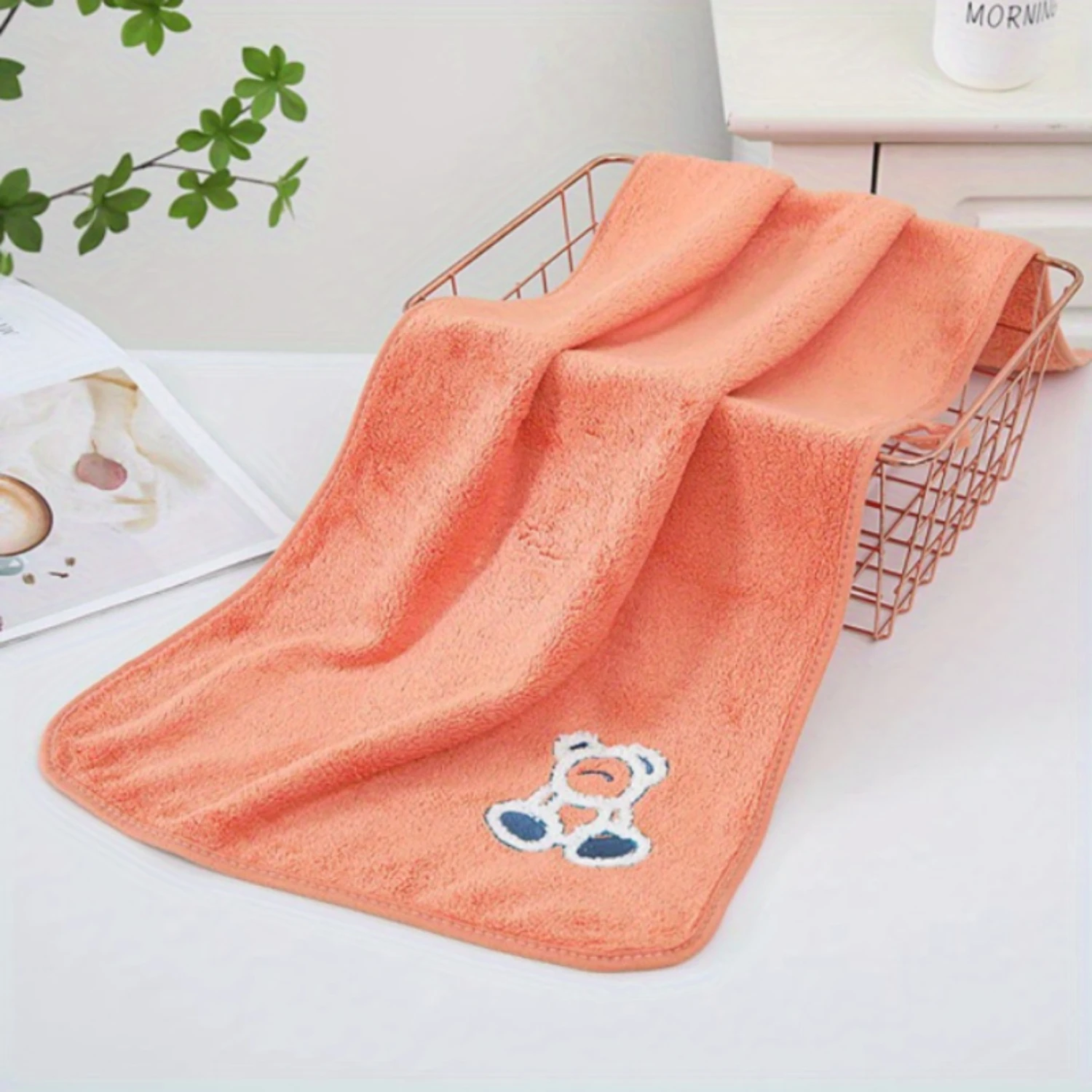 "Cute Embroidered Towel Set (4 Pieces) - Four Colorful Design"