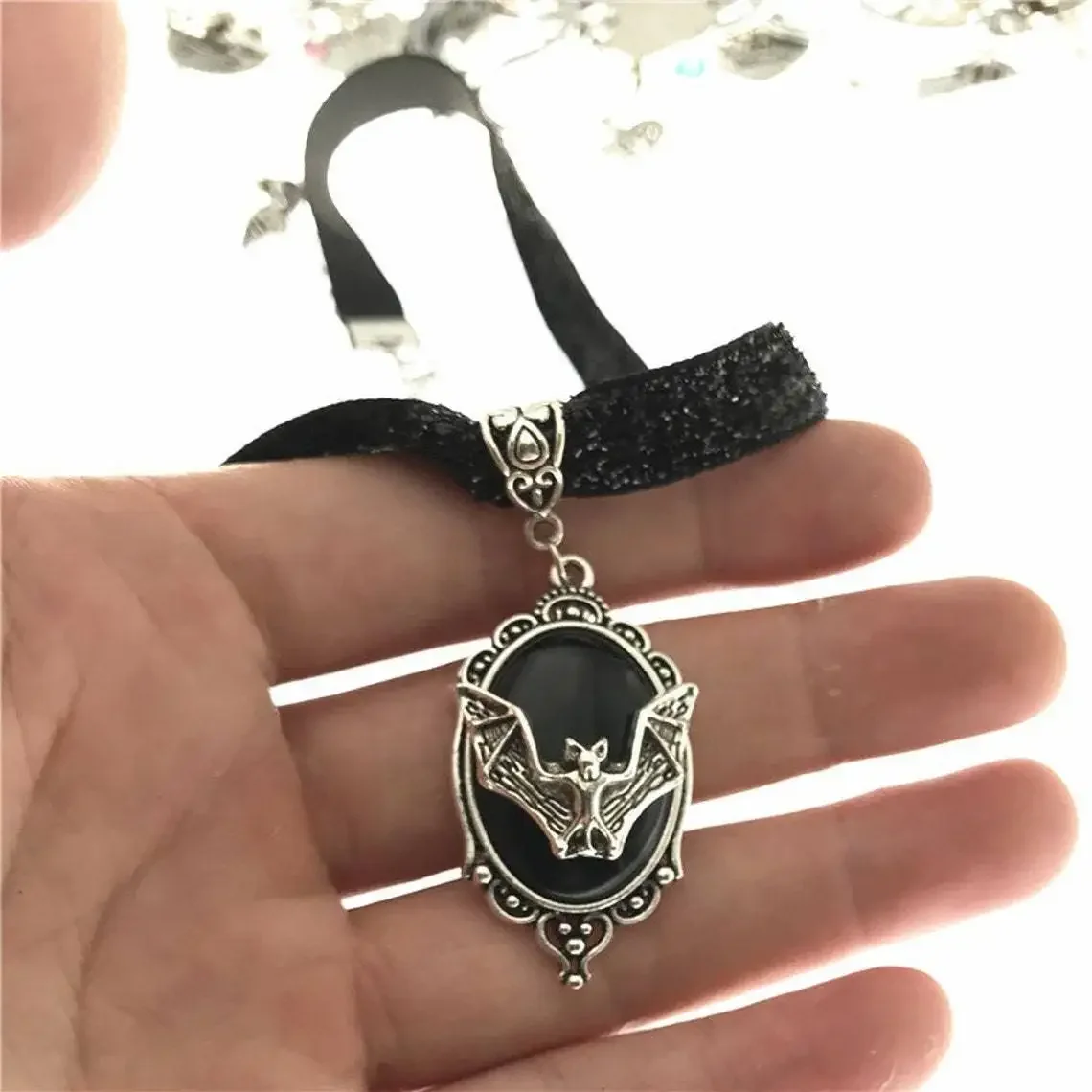 Подвеска На Шею Bat Necklace Vintage Gothic Oval Frame Pendant Necklace Mystic Jewelry Gift Accessories For Women And Girls