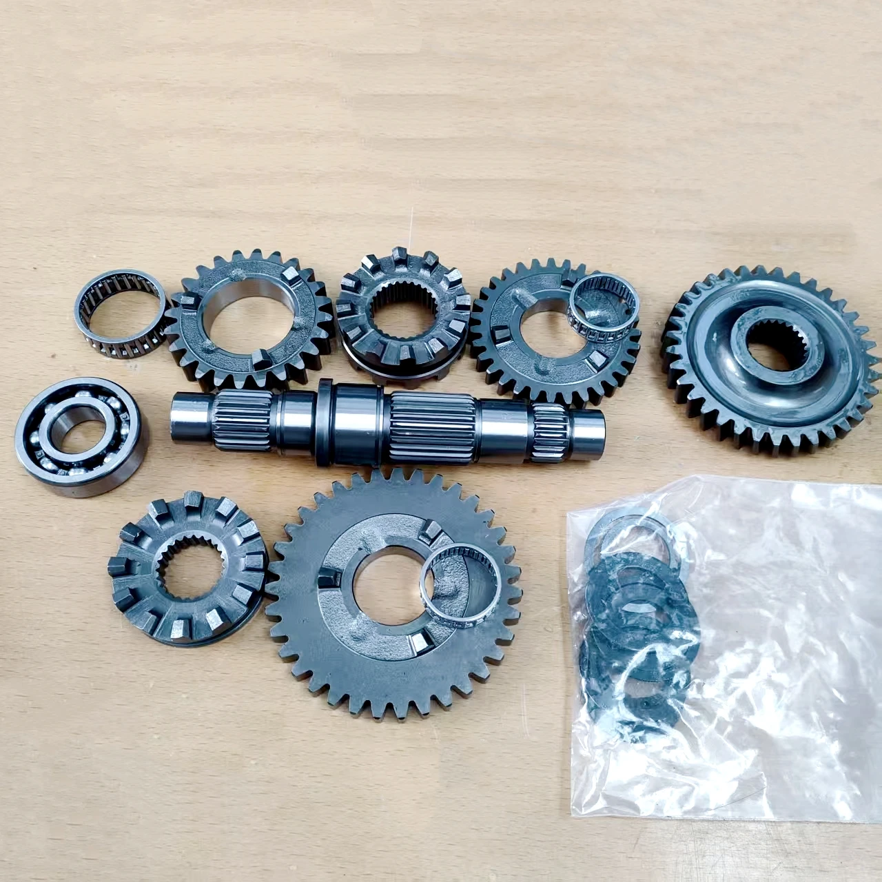 

Countershaft Assy for Linhai 260 300 E2 300 T3b EFI 400 E2 400 E4 400 2B IRS 21210 21217 21221 21224 21327 21329