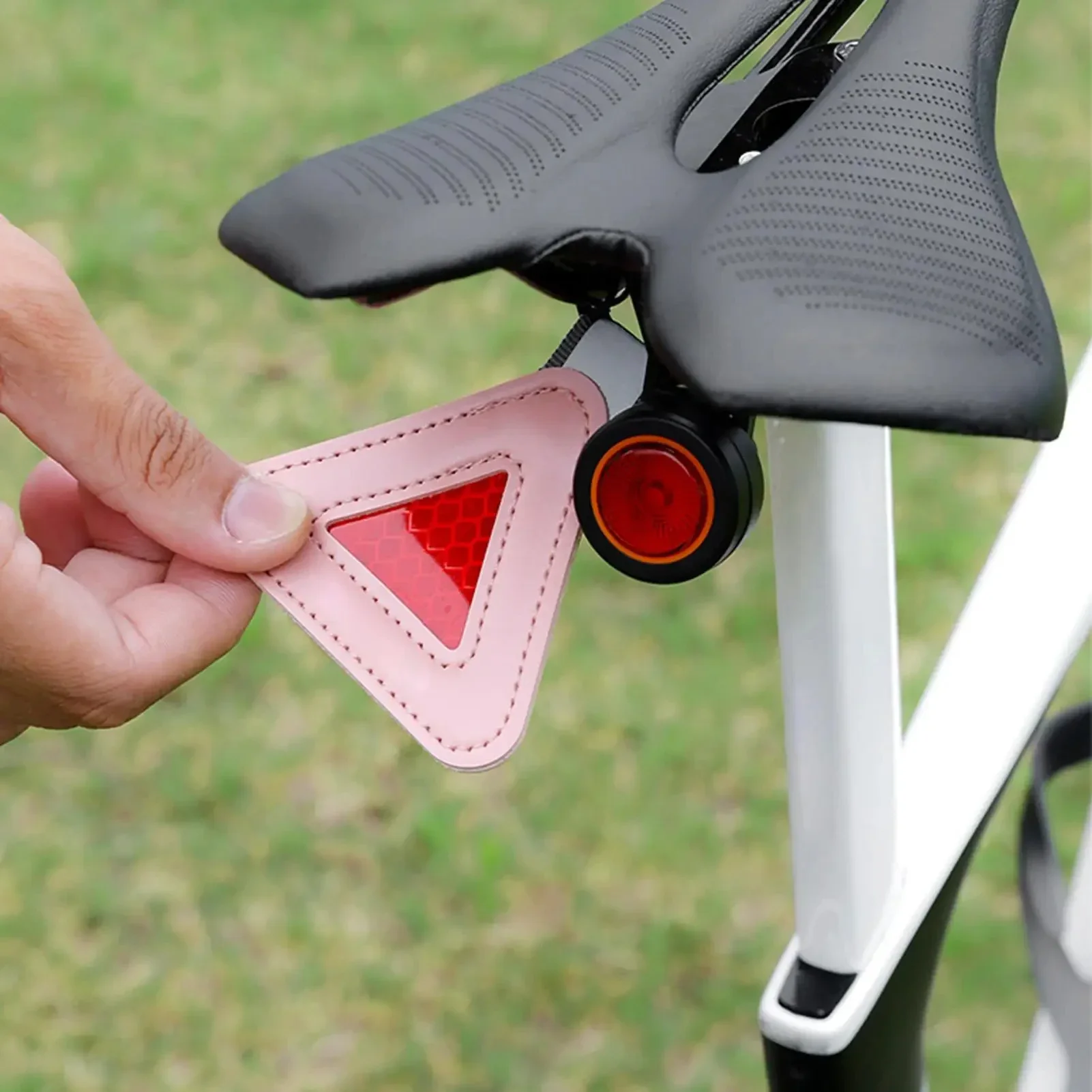 Bicycle Triangle Reflective Warning Pendant Night Riding Leather Reflective Patch Portable Multi Functional Reflective Label