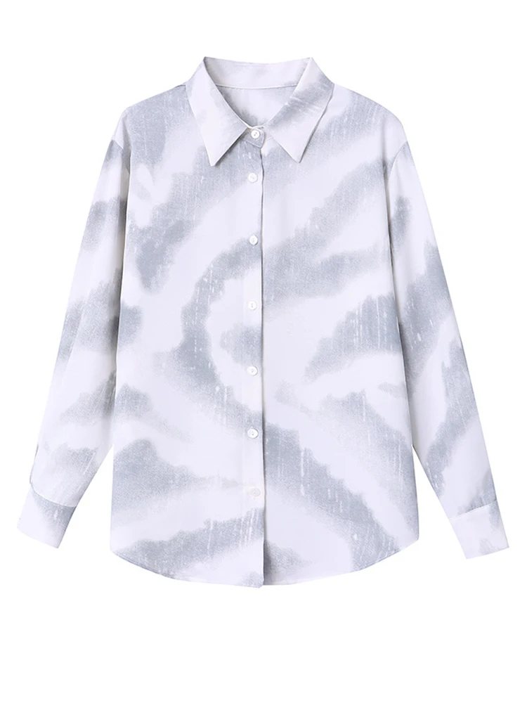 Women Blue Pattern Printed Big Size Casual Blouse New Lapel Long Sleeve Loose Fit Shirt Fashion Spring Autumn O618