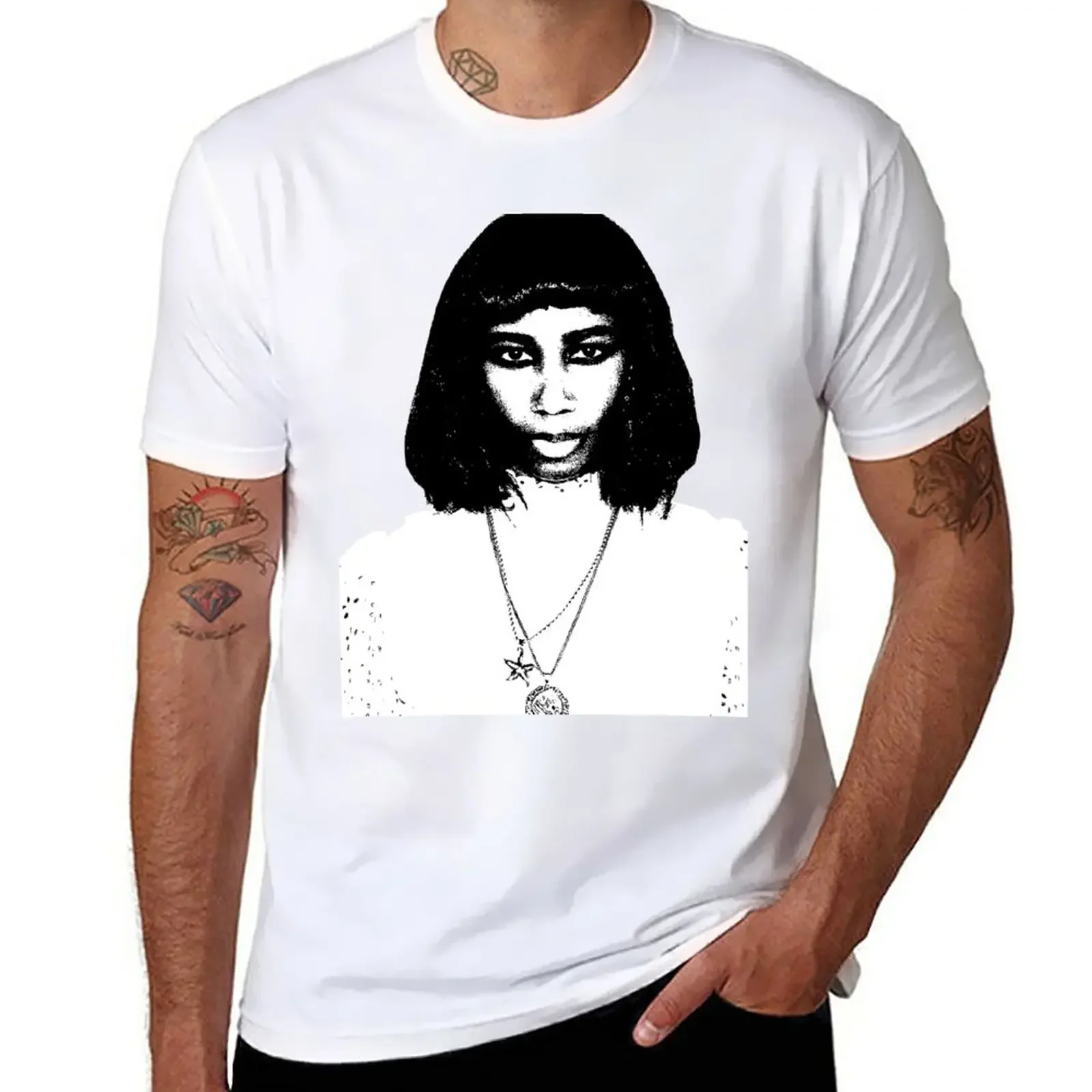 Santigold T-Shirt for a boy blanks blacks customs men clothes