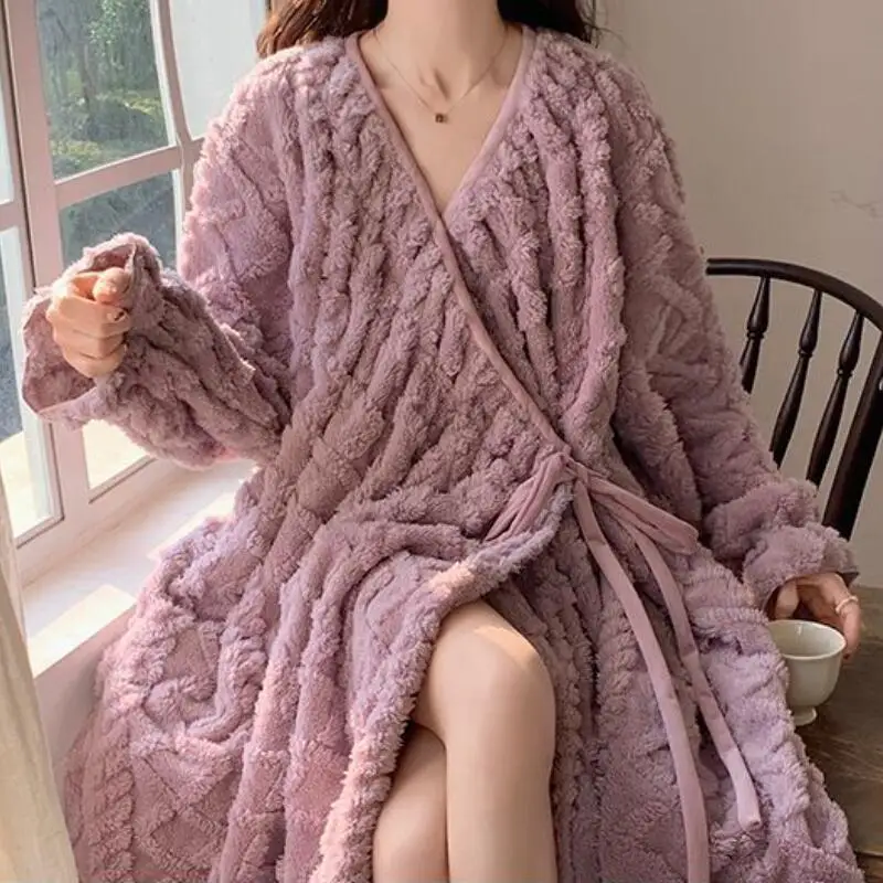 

Одежда для сна из кораллового флиса для девочек, халат принцессы, свободные пижамы с длинными рукавами, одежда для отдыха под колено, четыре сезона, домашняя одежда