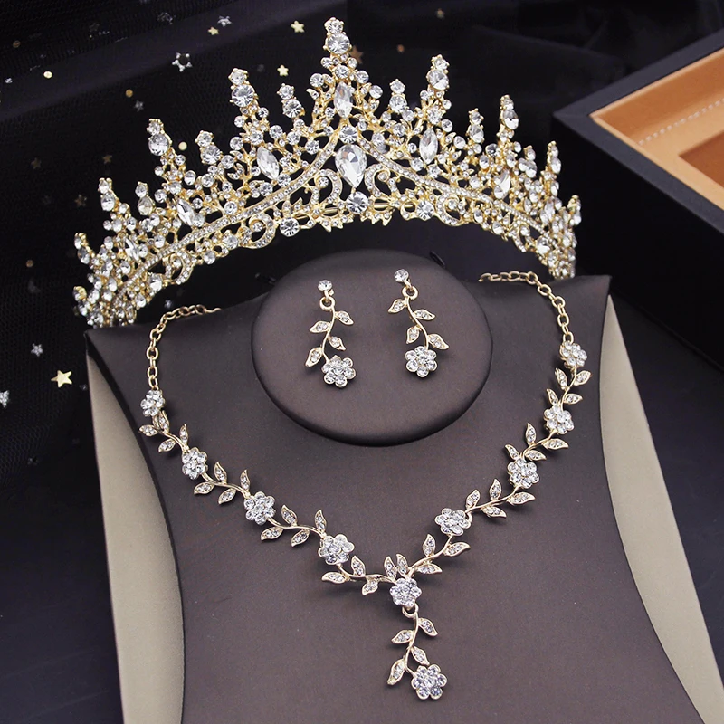 Gorgeous Tiaras Bridal Jewelry Sets for Women Crown Flower Choker Necklace Sets Wedding Bride Costume Jewelry Set