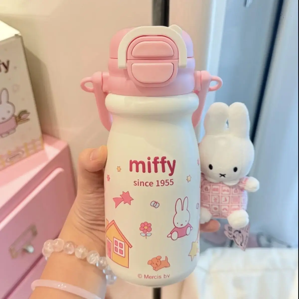 

Соломенная чашка Miffy Kawaii Miffy Rabbit, студенческая портативная детская изолированная чашка большой емкости из нержавеющей стали для двойного питья