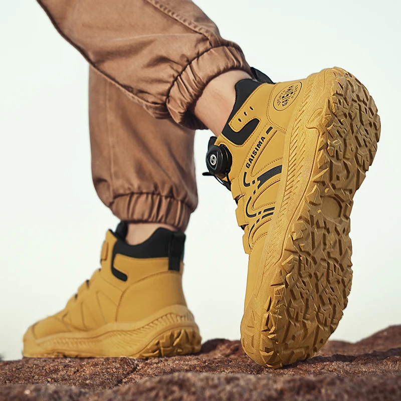Klassische Herrenstiefel mit hohem Schaft, strapazierfähige Sohle, weiches Obermaterial, klassisch und modisch, geeignet zum Wandern und für Outdoor-Aktivitäten. – Detail 8